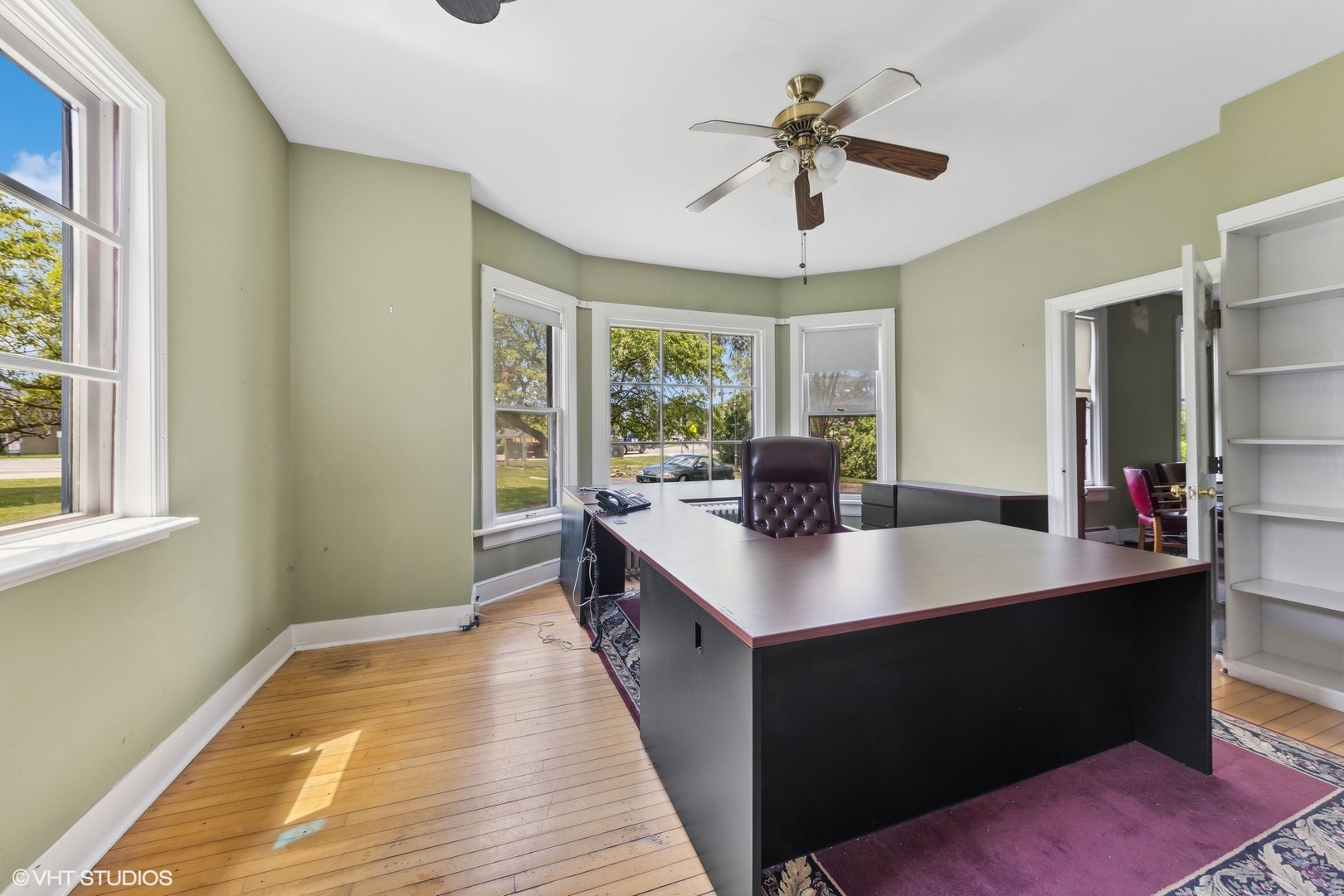 105 E Irving Park Road Property Photo 22