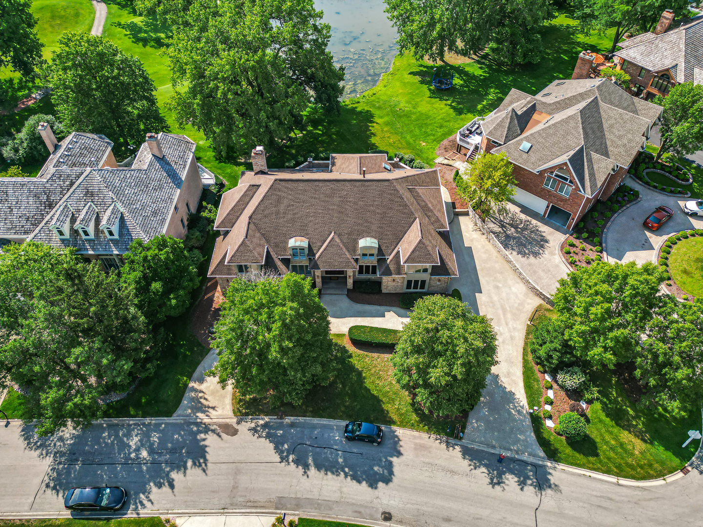 230 Real Estate Listings Main Image