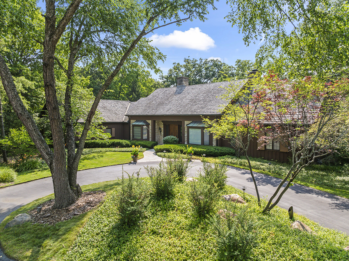 1931 Camphill Circle Property Photo