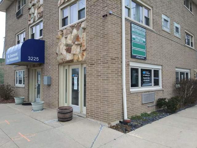 3225 W 111th Street 101-102 Property Photo 3