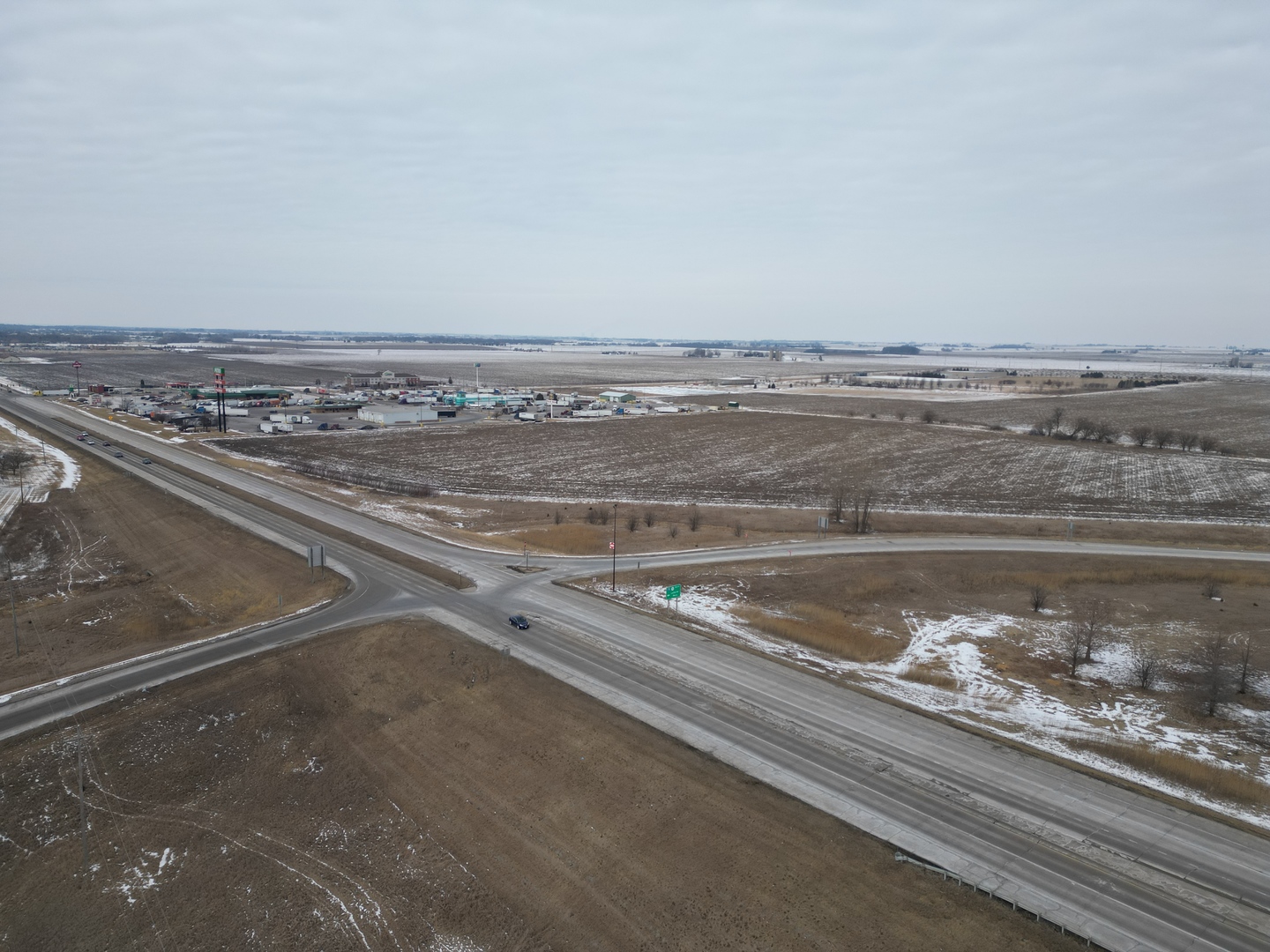000 38 & 39 Highway Property Photo