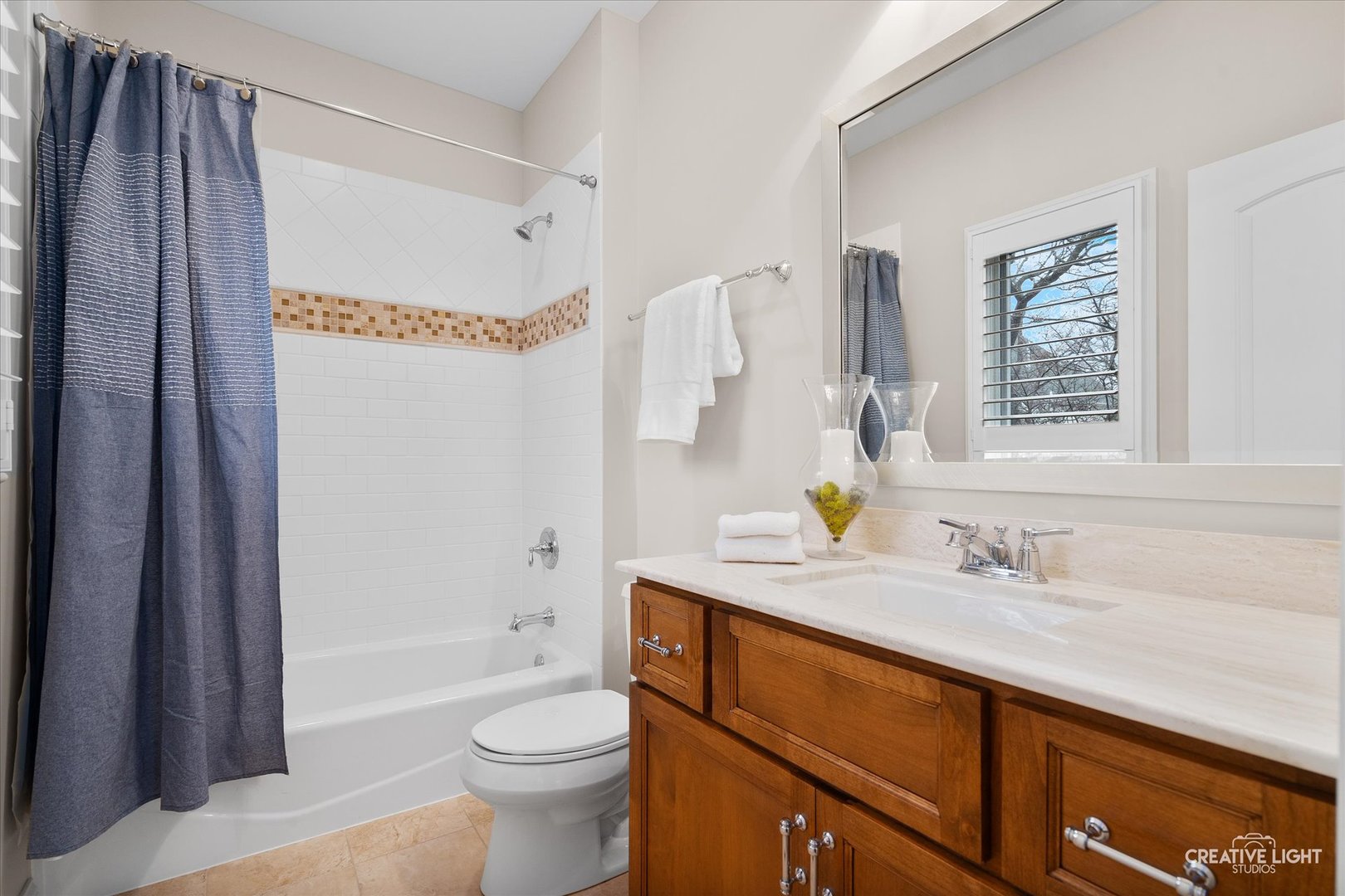 228 W Franklin Avenue Property Photo 31