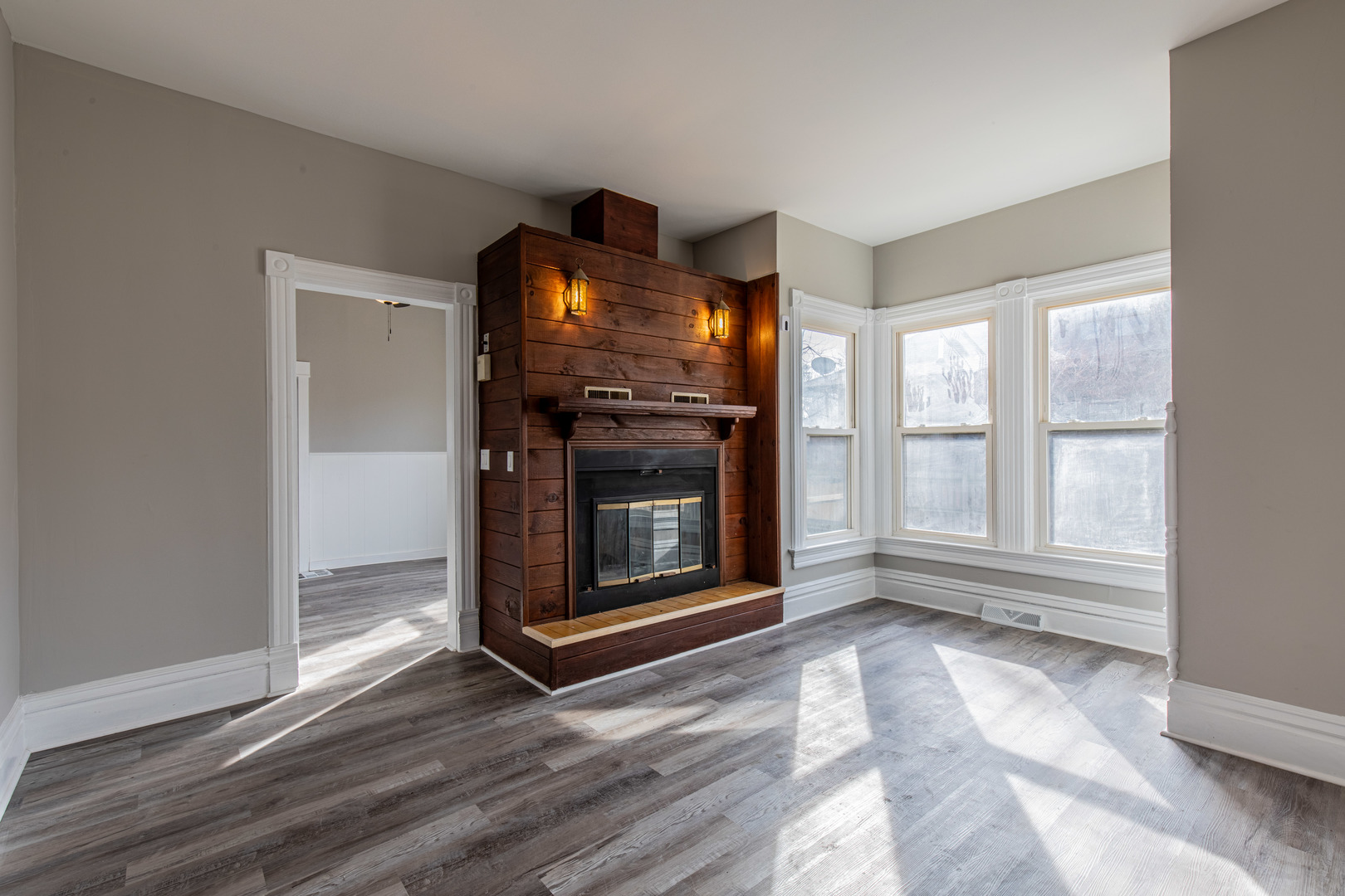 1503 Ottawa Avenue Property Photo 3