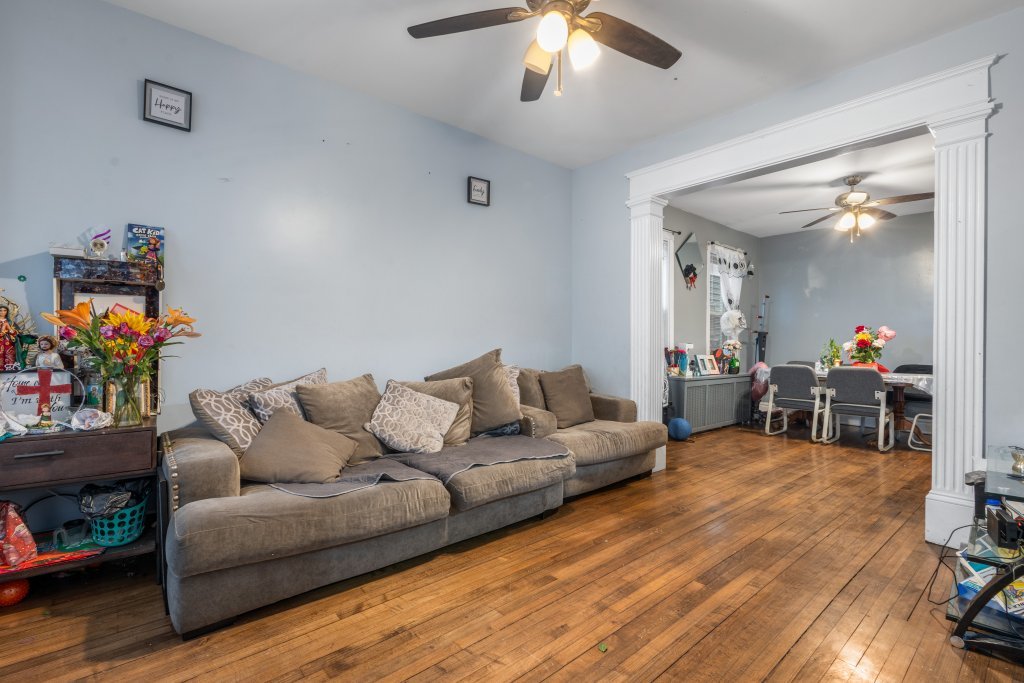 10408 S Avenue J Property Photo 5