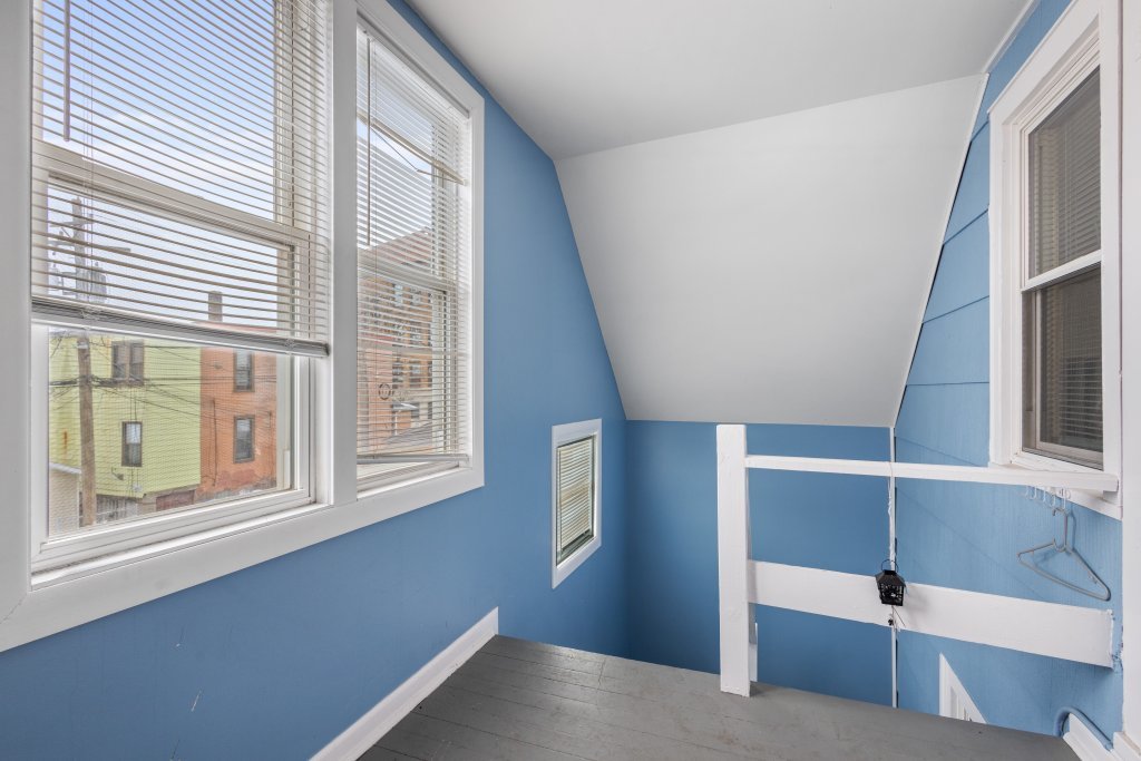 10408 S Avenue J Property Photo 19