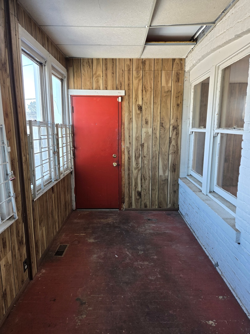 7919 S Kenwood Avenue Property Photo 17