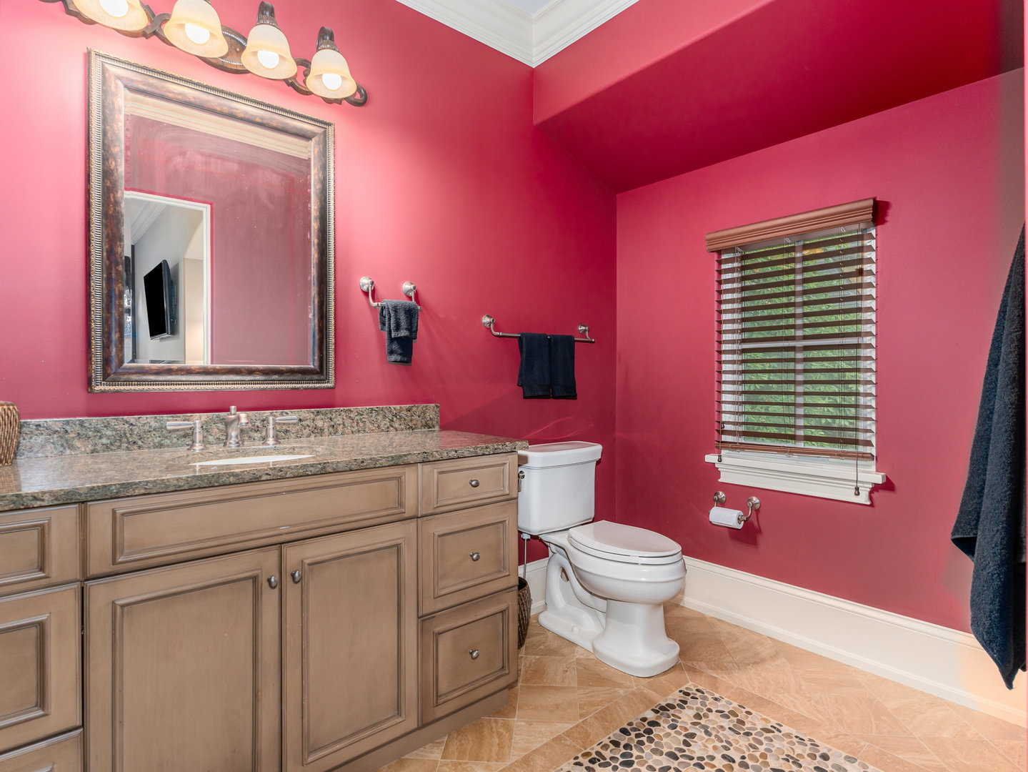 7s719 Donwood Drive Property Photo 41