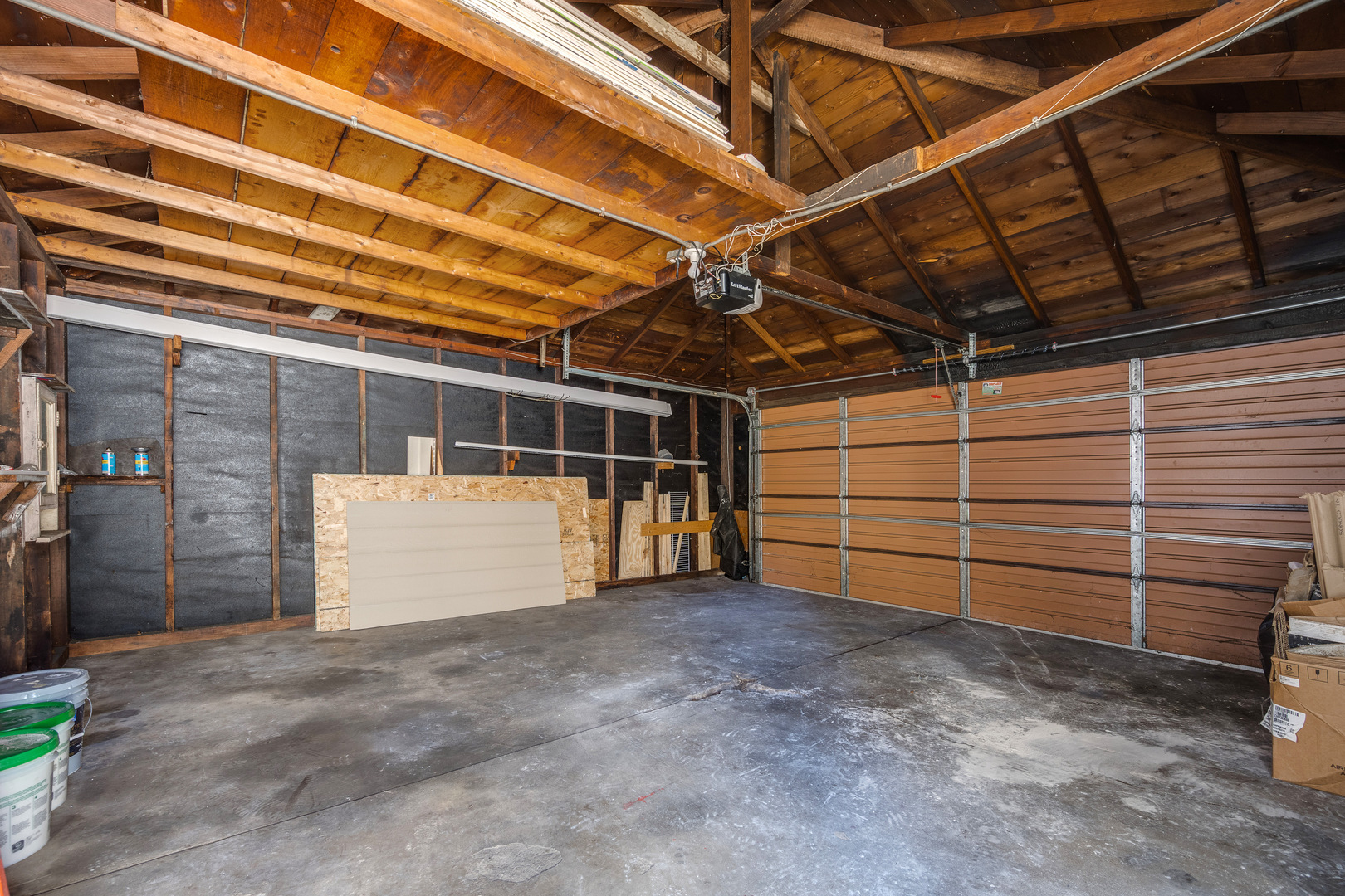 2836 W 40th Street Property Photo 28