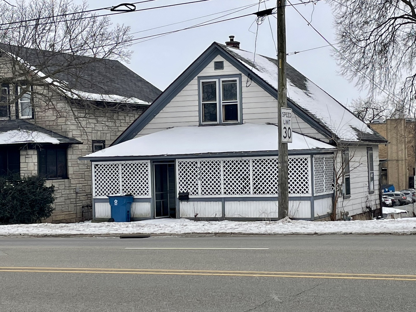 344 W Everett Street Property Photo 1