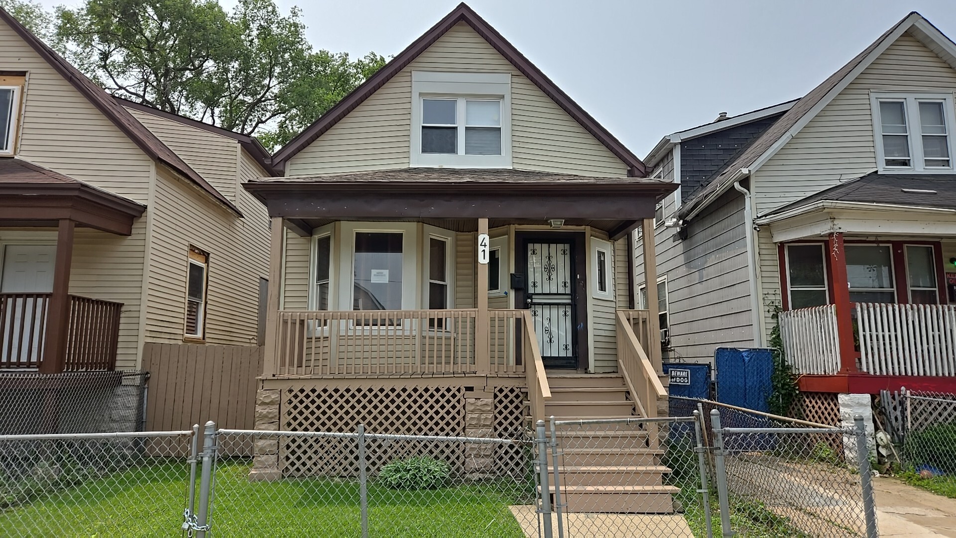 41 E 100th Place Property Photo 1