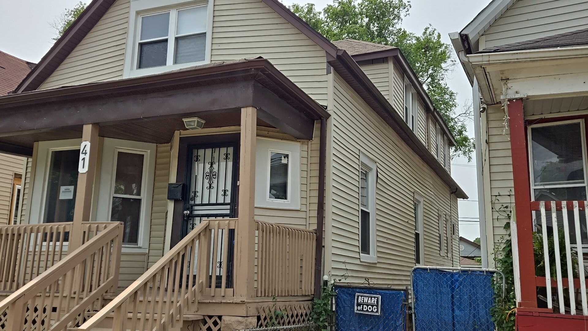 41 E 100th Place Property Photo 3