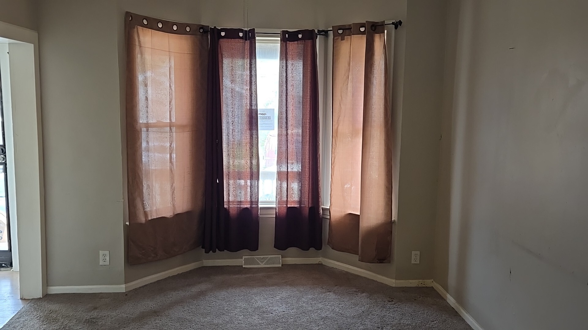 41 E 100th Place Property Photo 5