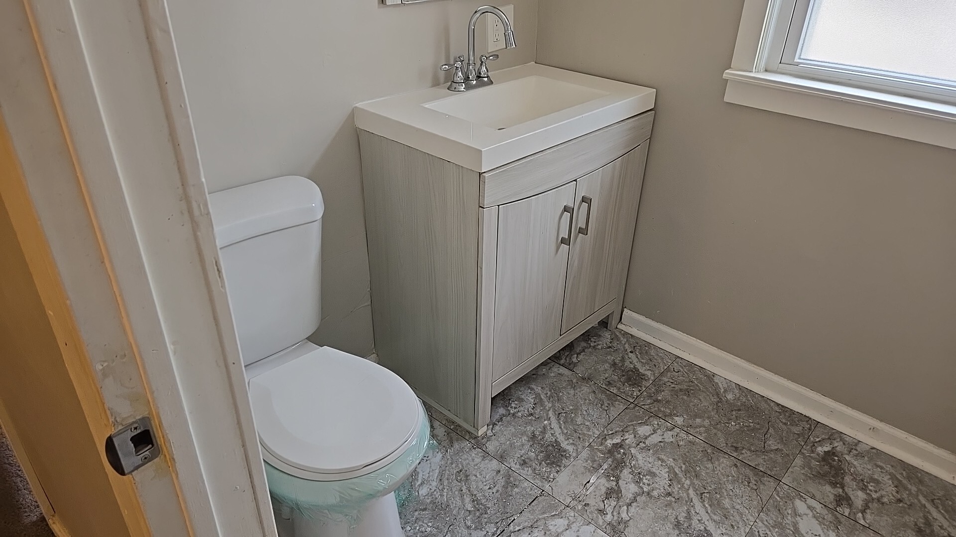41 E 100th Place Property Photo 19