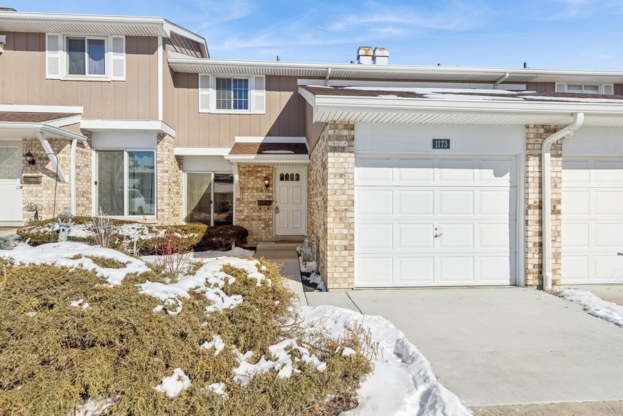 Briarcliffe West Real Estate Listings Main Image
