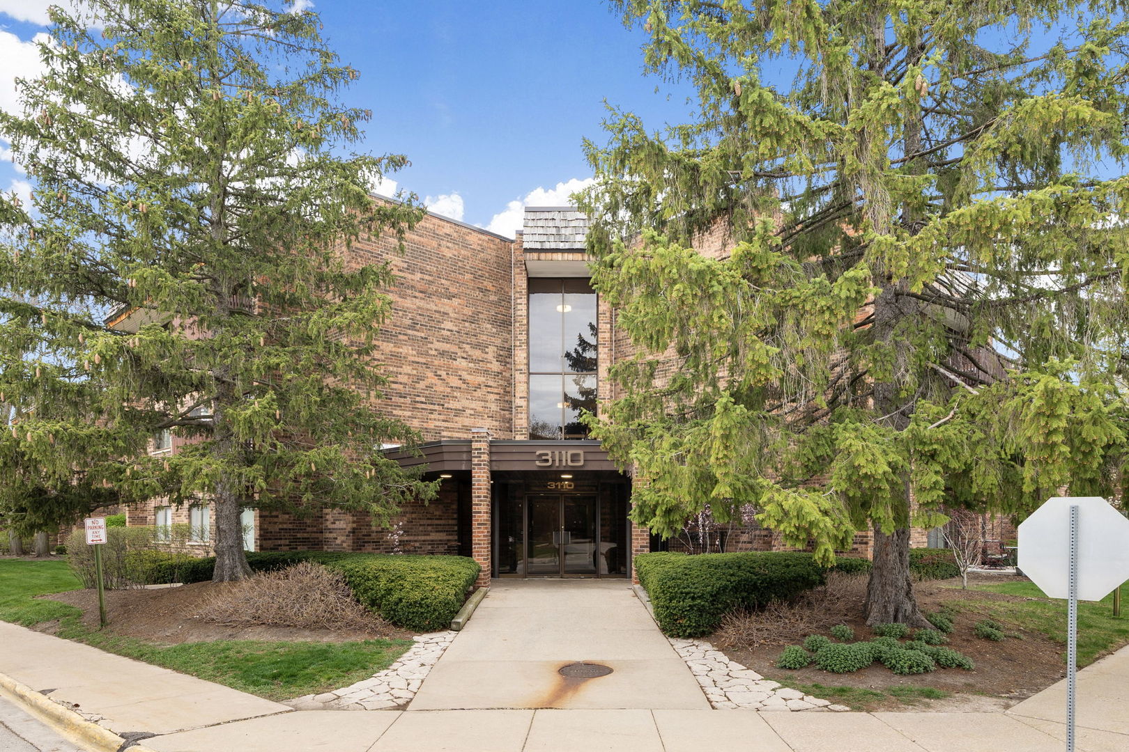 3110 Pheasant Creek Drive 201 Property Photo