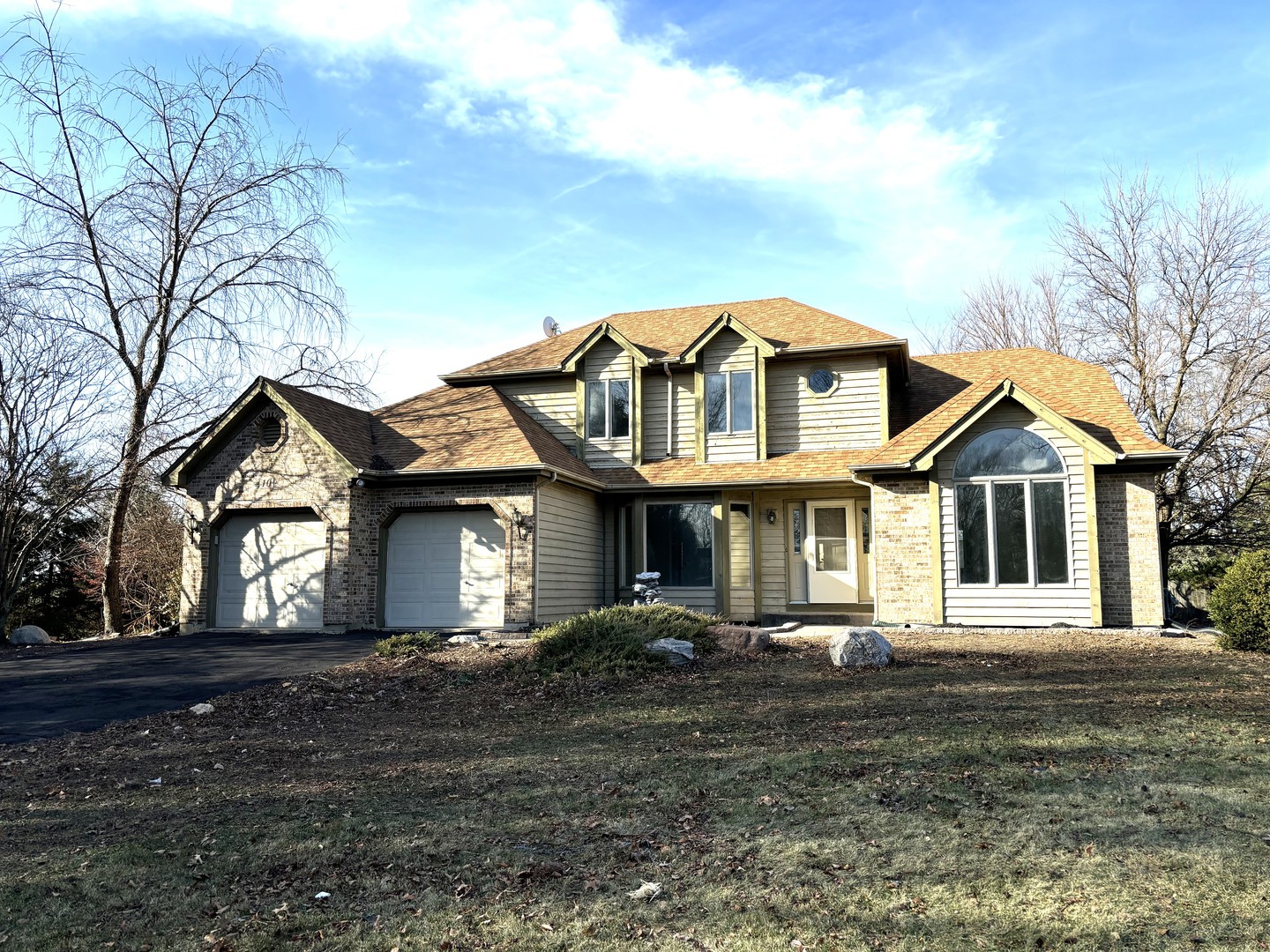 10 Hillview Court Property Photo