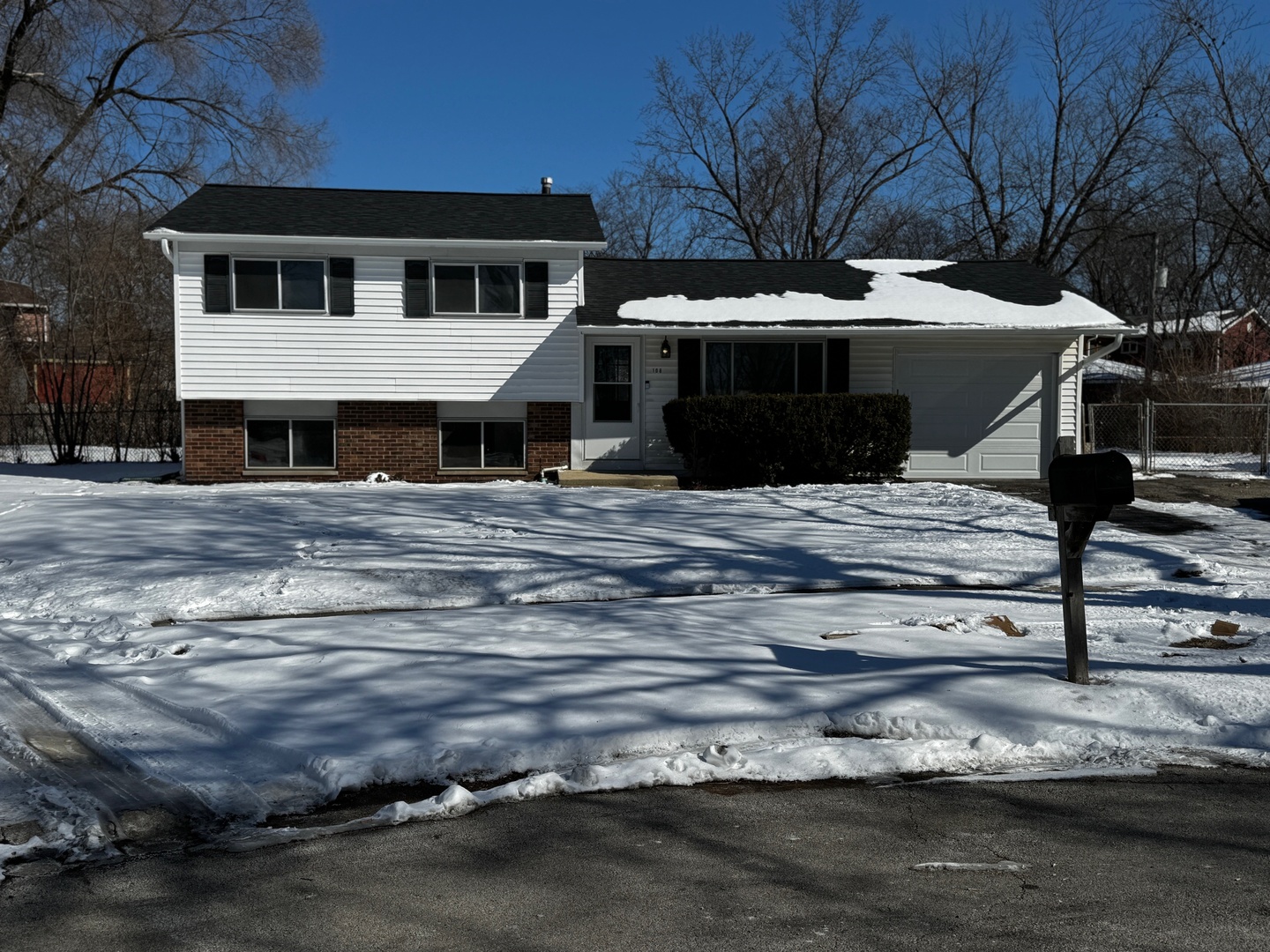 108 Cedarwood Court Property Photo