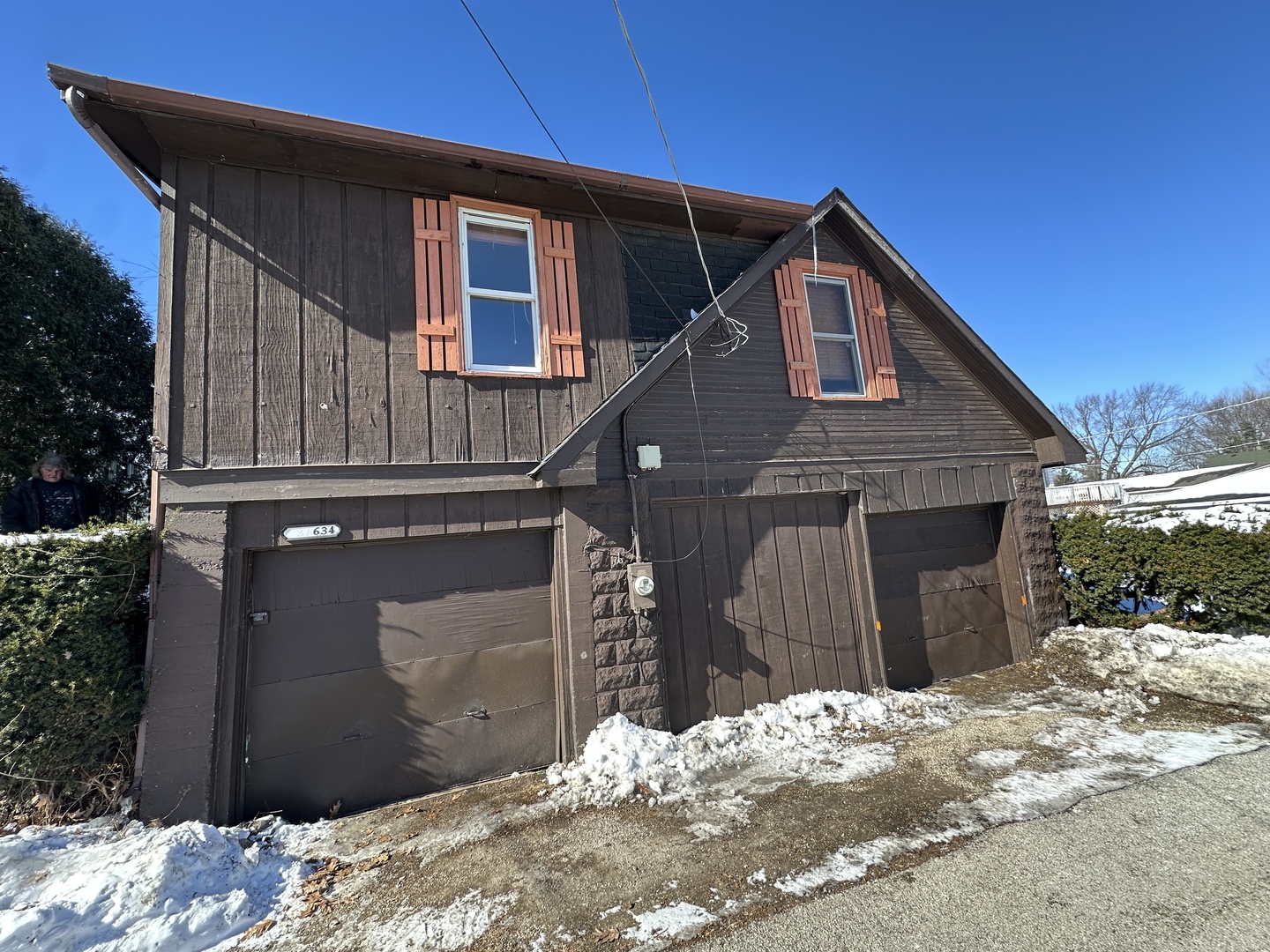 36634 N Iola Avenue Property Photo