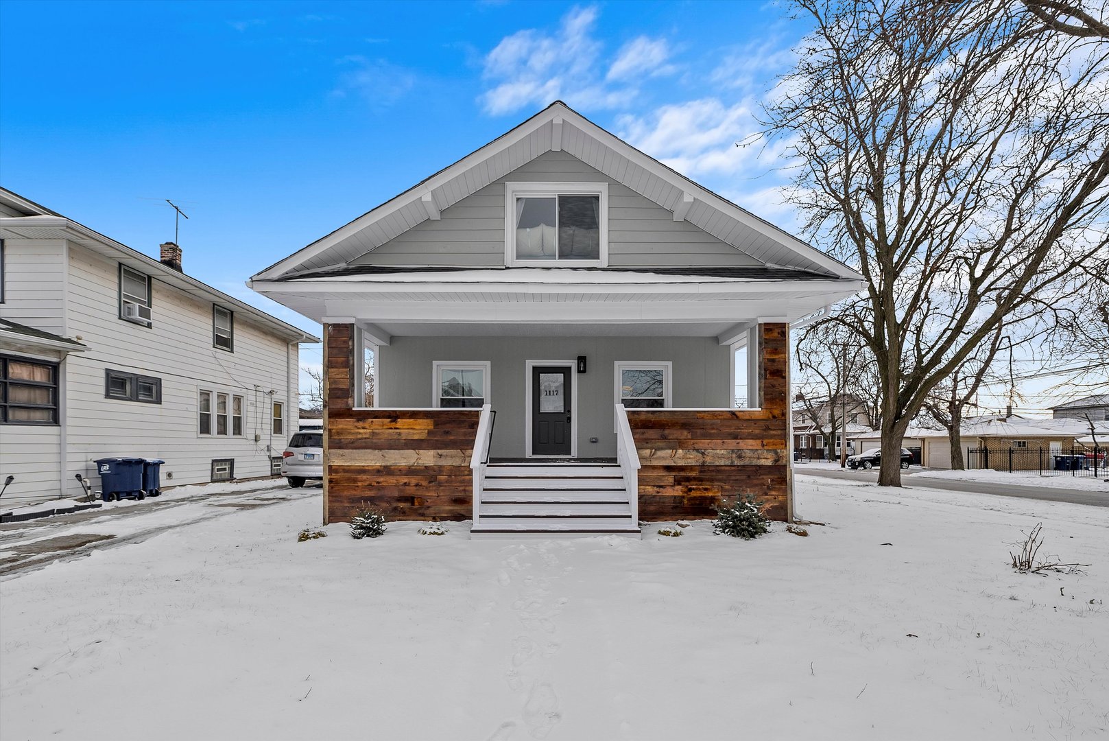1117 S 2nd Avenue Property Photo