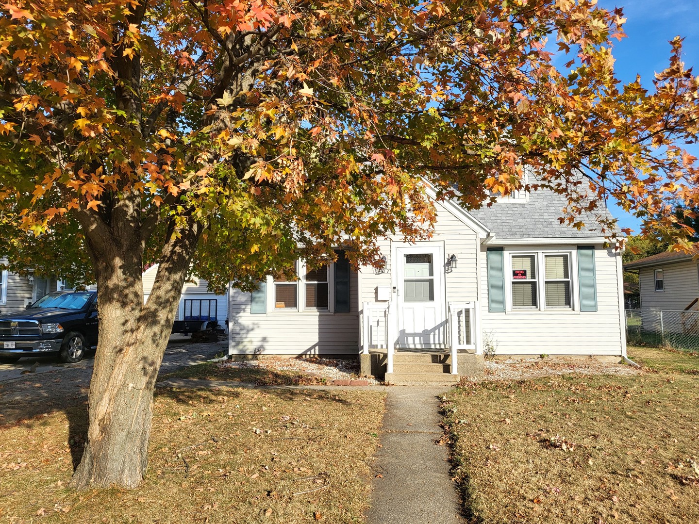 707 10th Avenue Property Photo