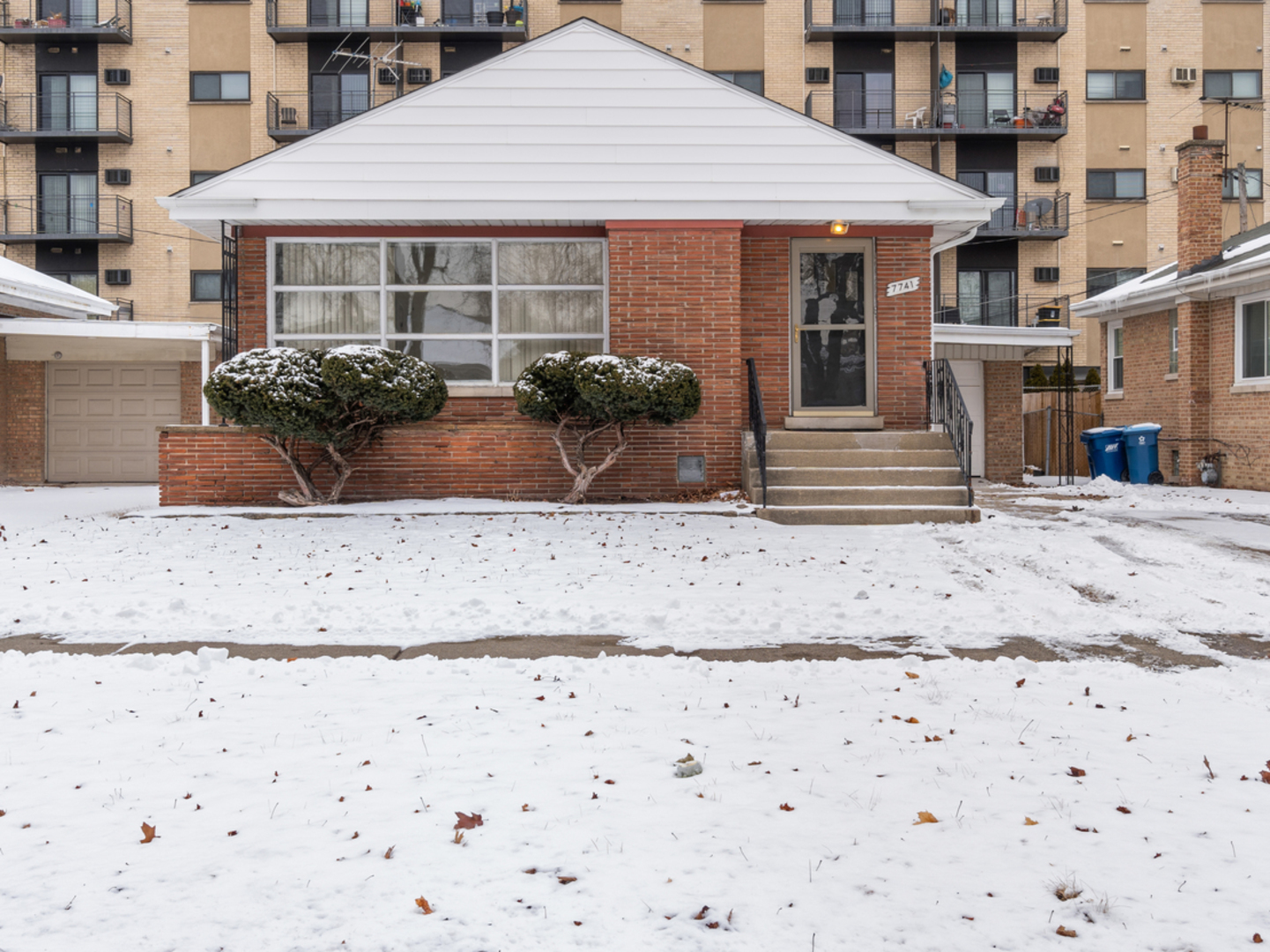 7741 Taylor Street Property Photo