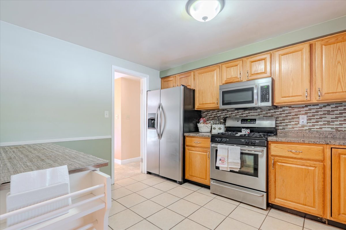 3213 W Birkshire Drive Property Photo 10