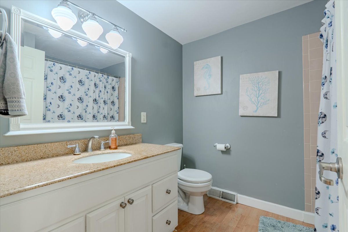 3213 W Birkshire Drive Property Photo 13