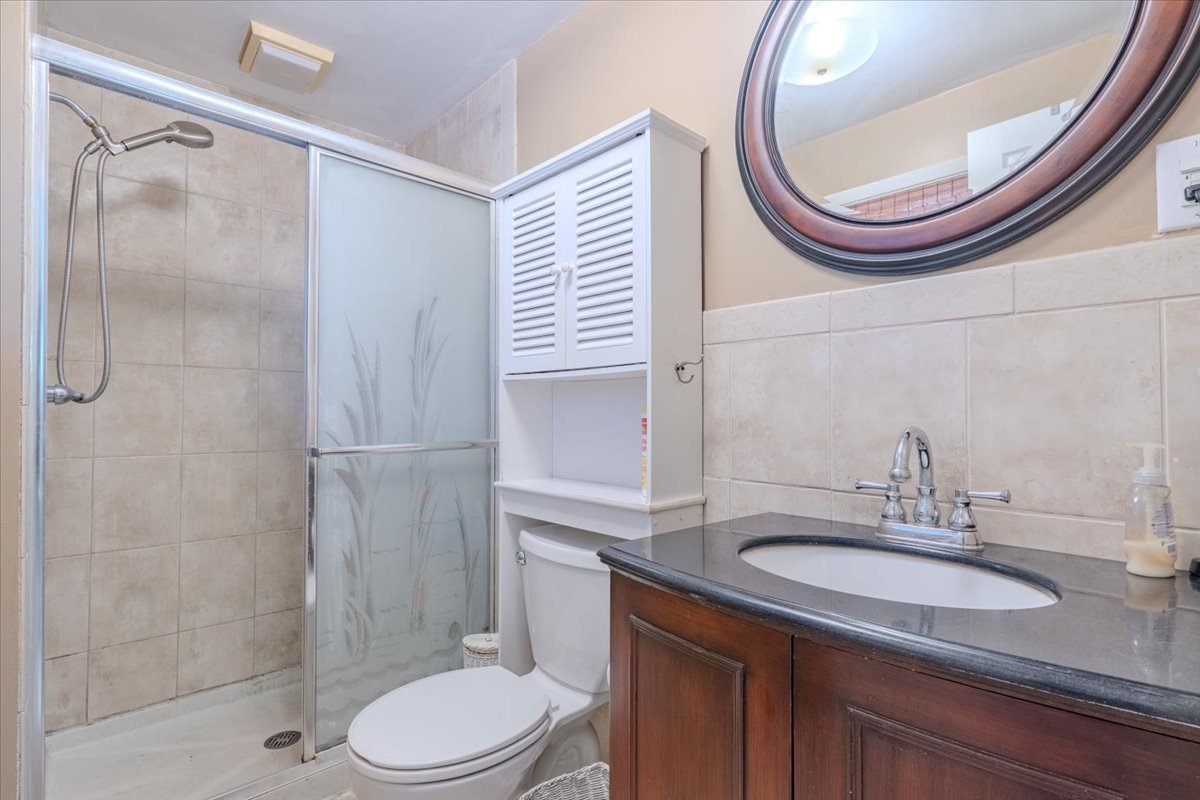 3213 W Birkshire Drive Property Photo 20