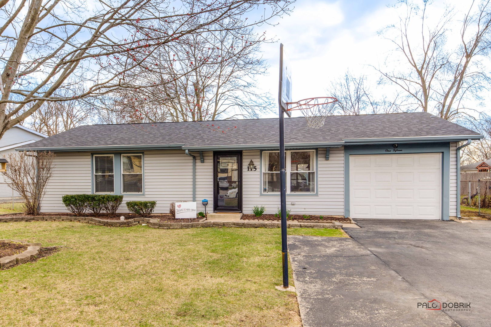 115 Shady Lane Property Photo