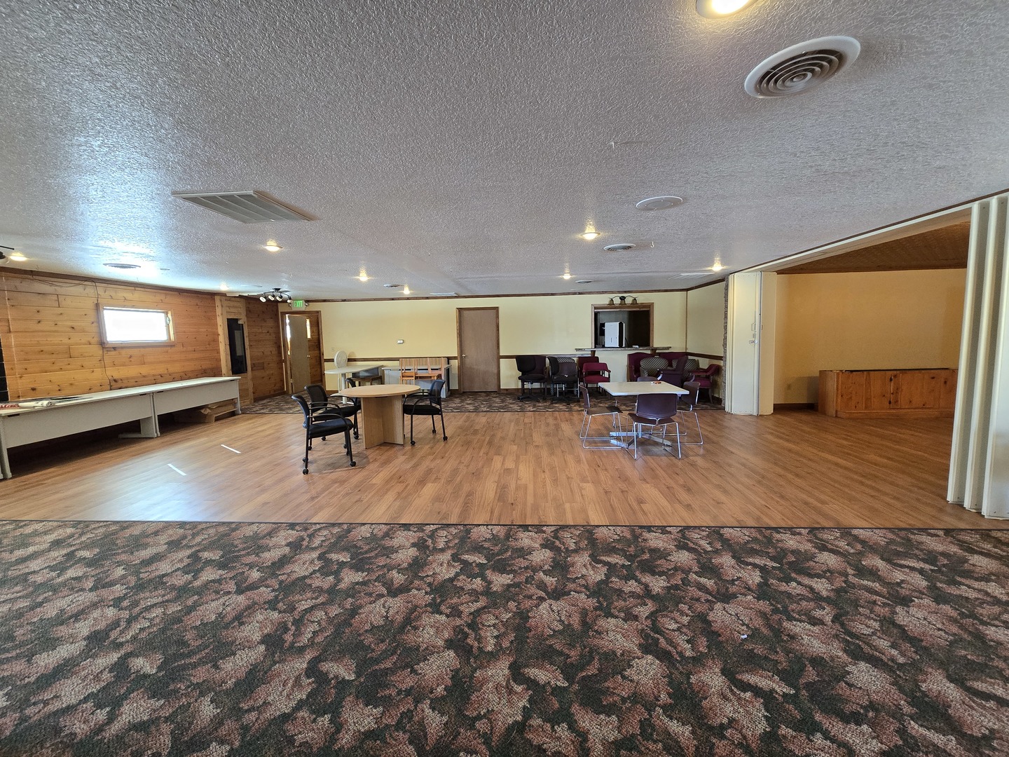 610 S Division Avenue Property Photo 13