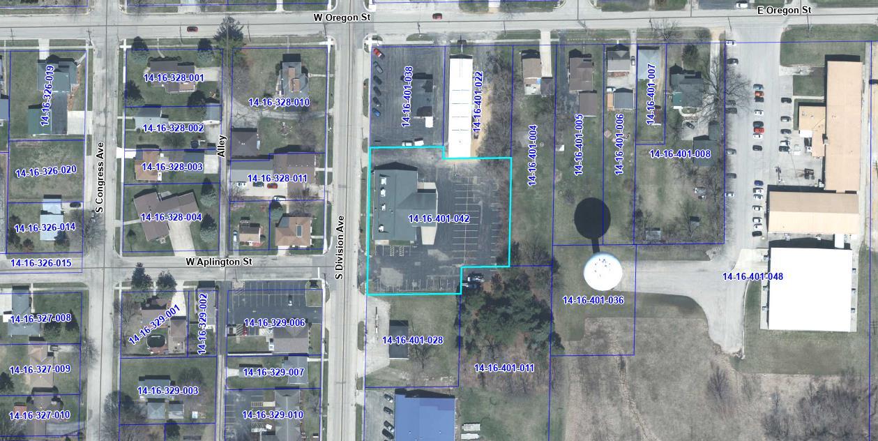 610 S Division Avenue Property Photo 33