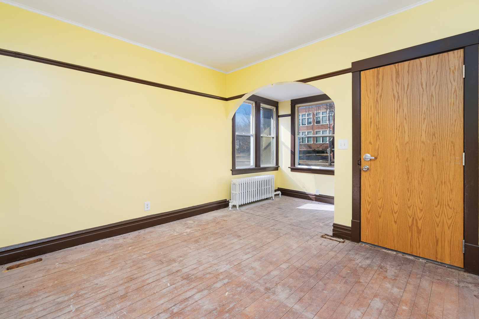 411 N Arlington Heights Road Property Photo 6