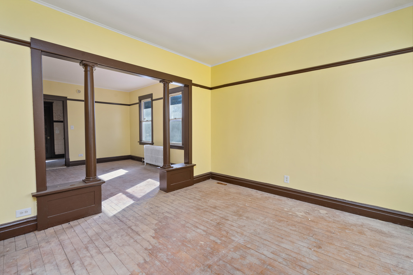 411 N Arlington Heights Road Property Photo 7