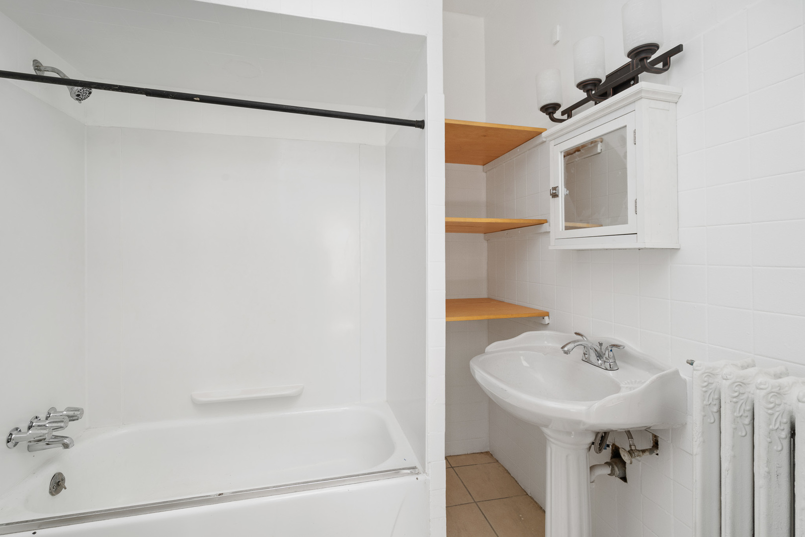 411 N Arlington Heights Road Property Photo 13