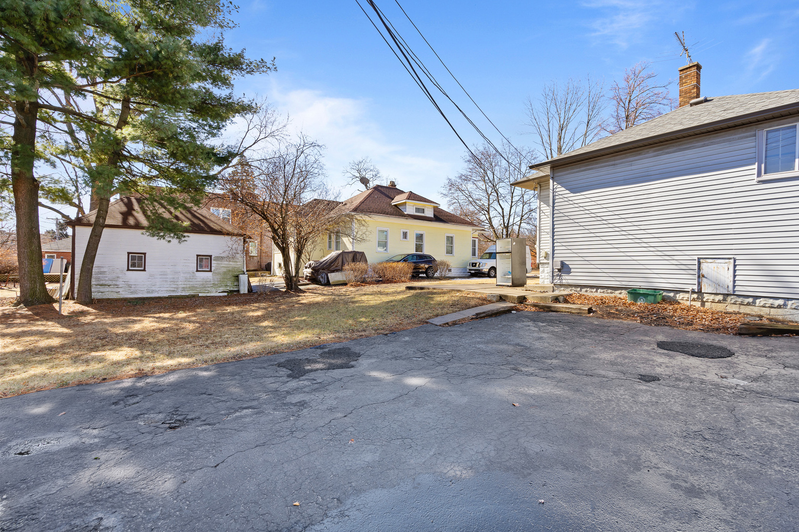 411 N Arlington Heights Road Property Photo 20