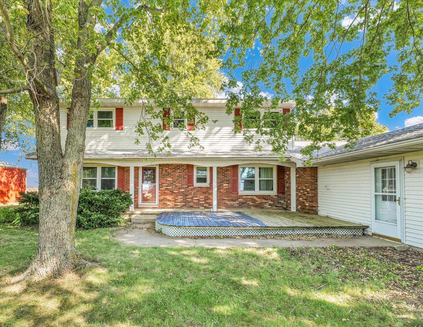 910 Cr 2200 Road Property Photo 4