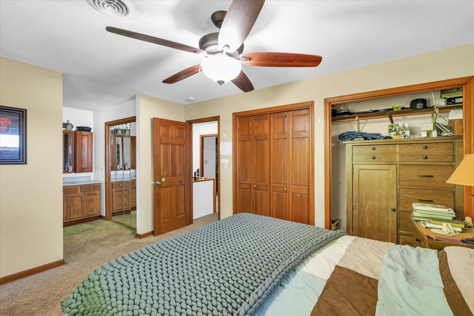 910 Cr 2200 Road Property Photo 33