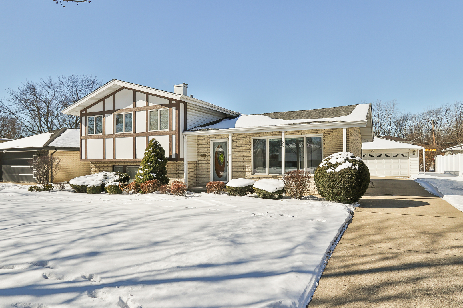 158 N Prairie Avenue Property Photo