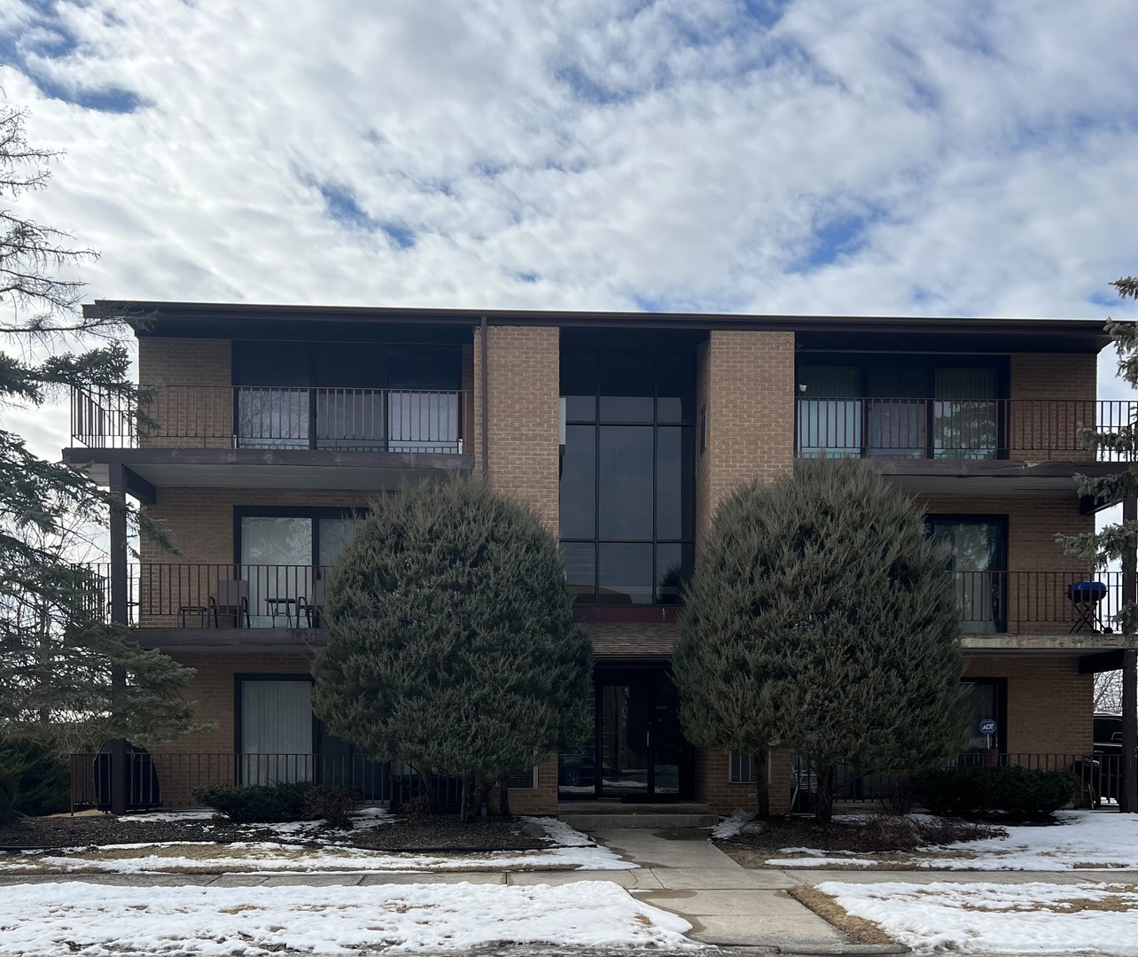 19514 Lake Shore Drive 3s Property Photo