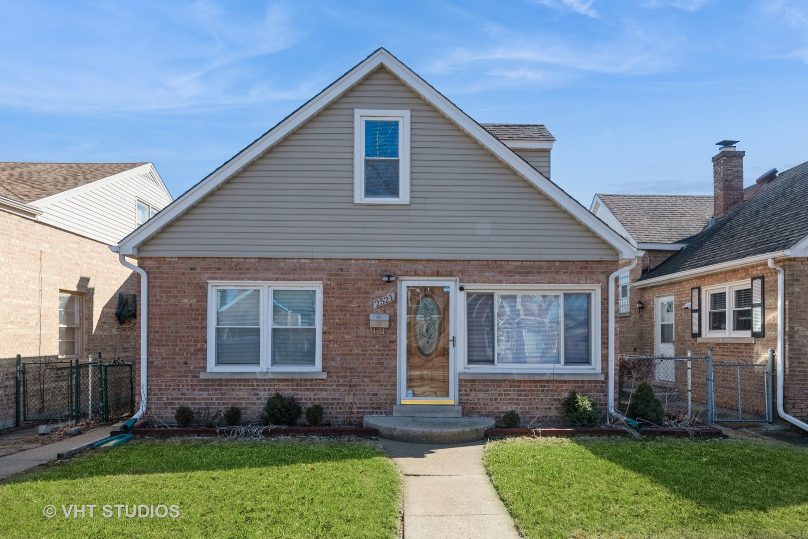2521 Maple Street Property Photo