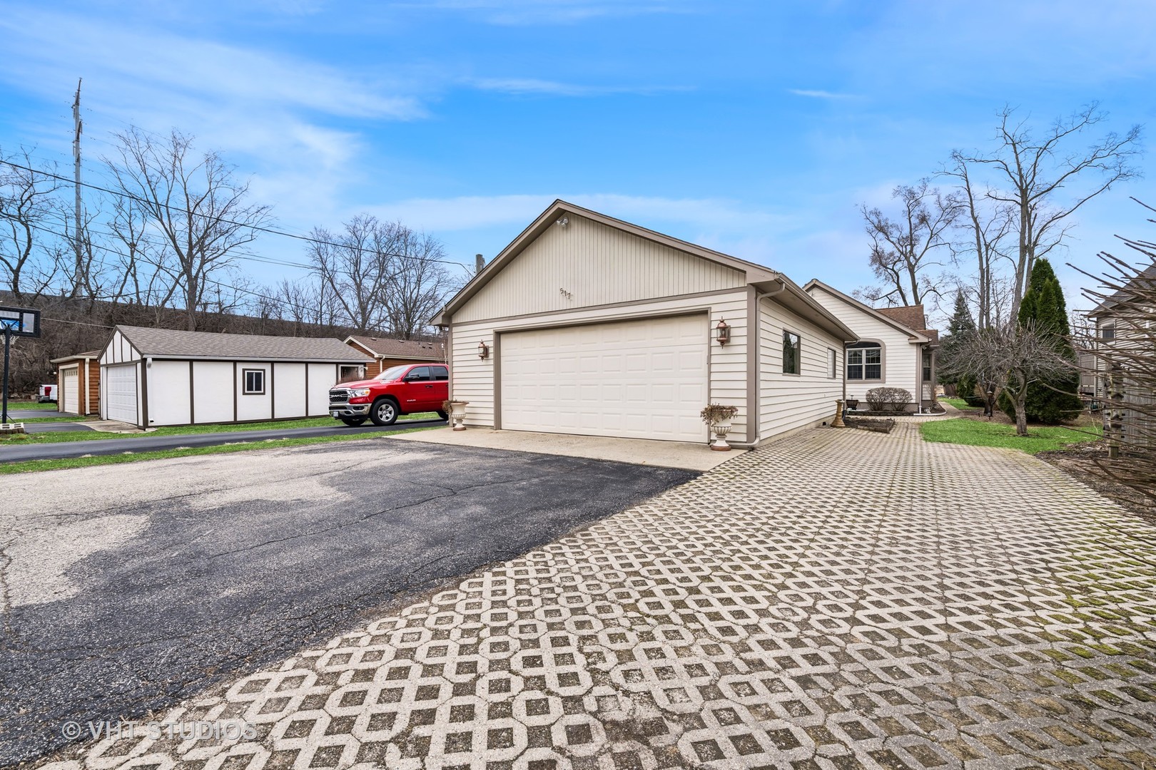 517 Mildred Avenue Property Photo