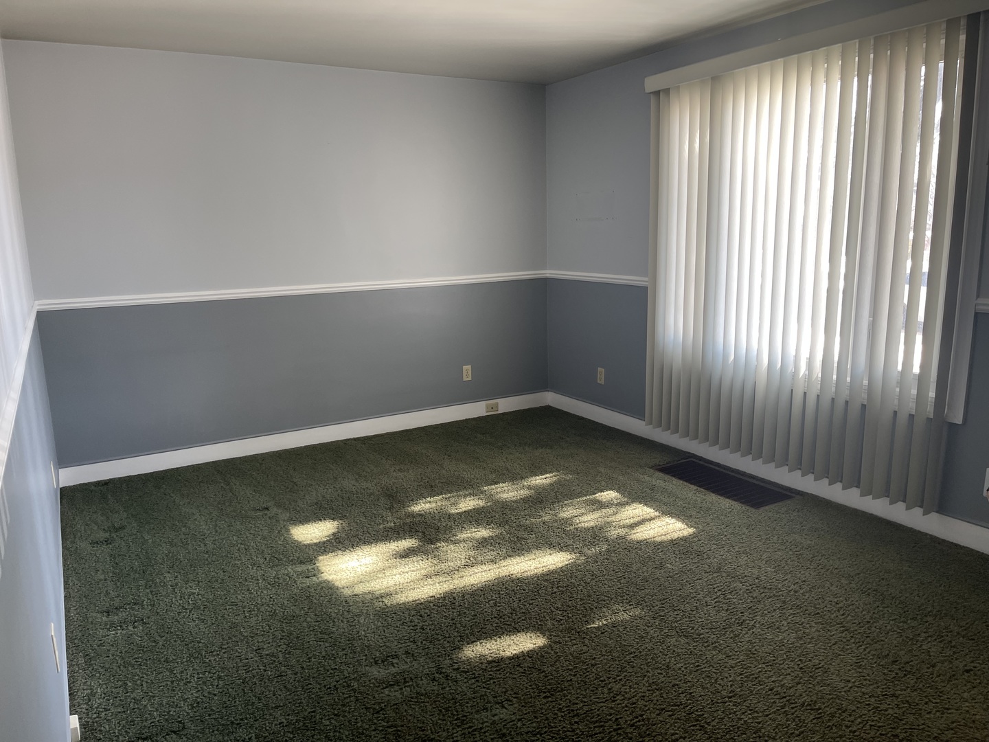 3216 178th Street Property Photo 4
