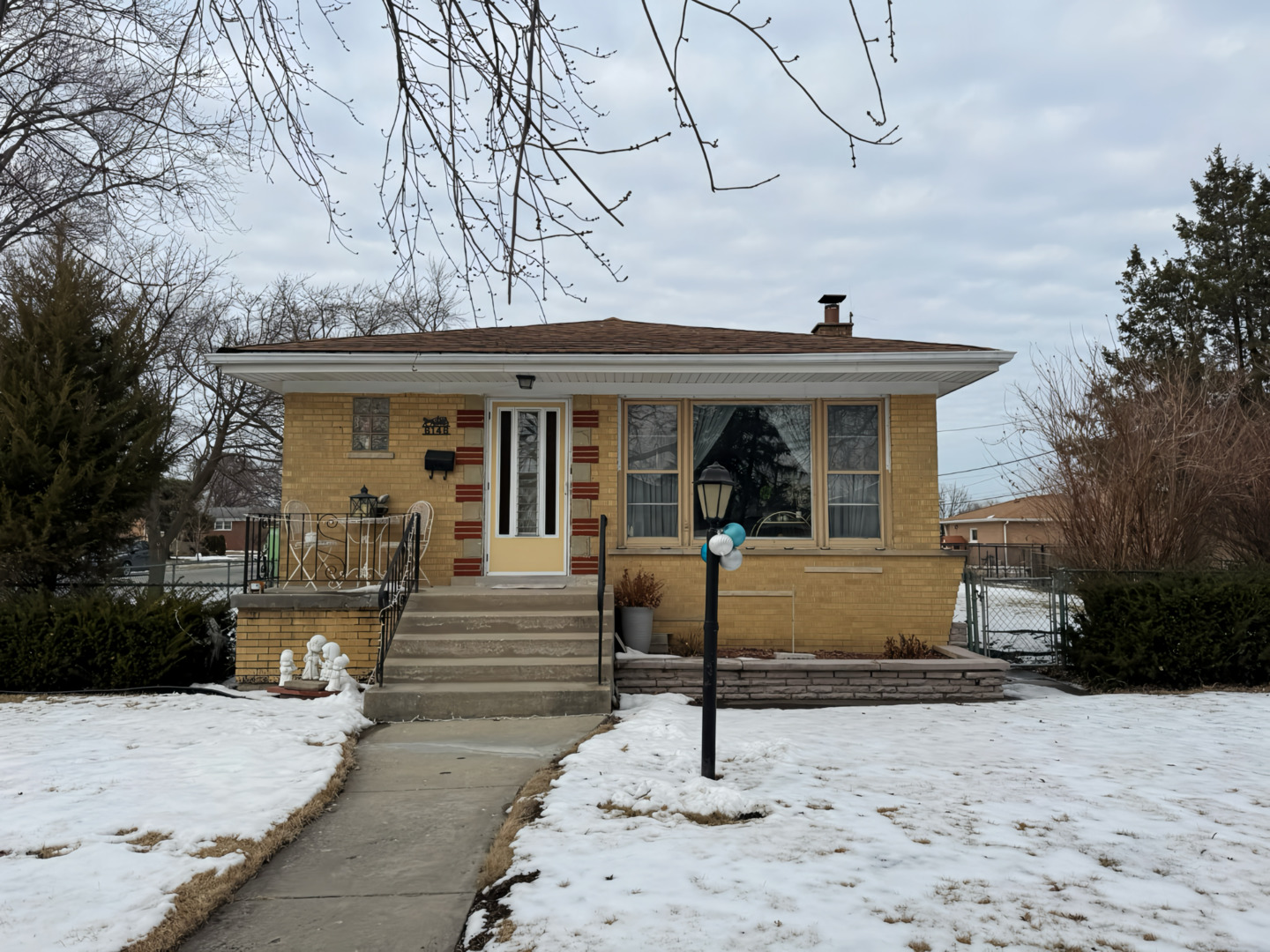 6146 W 81st Place Property Photo
