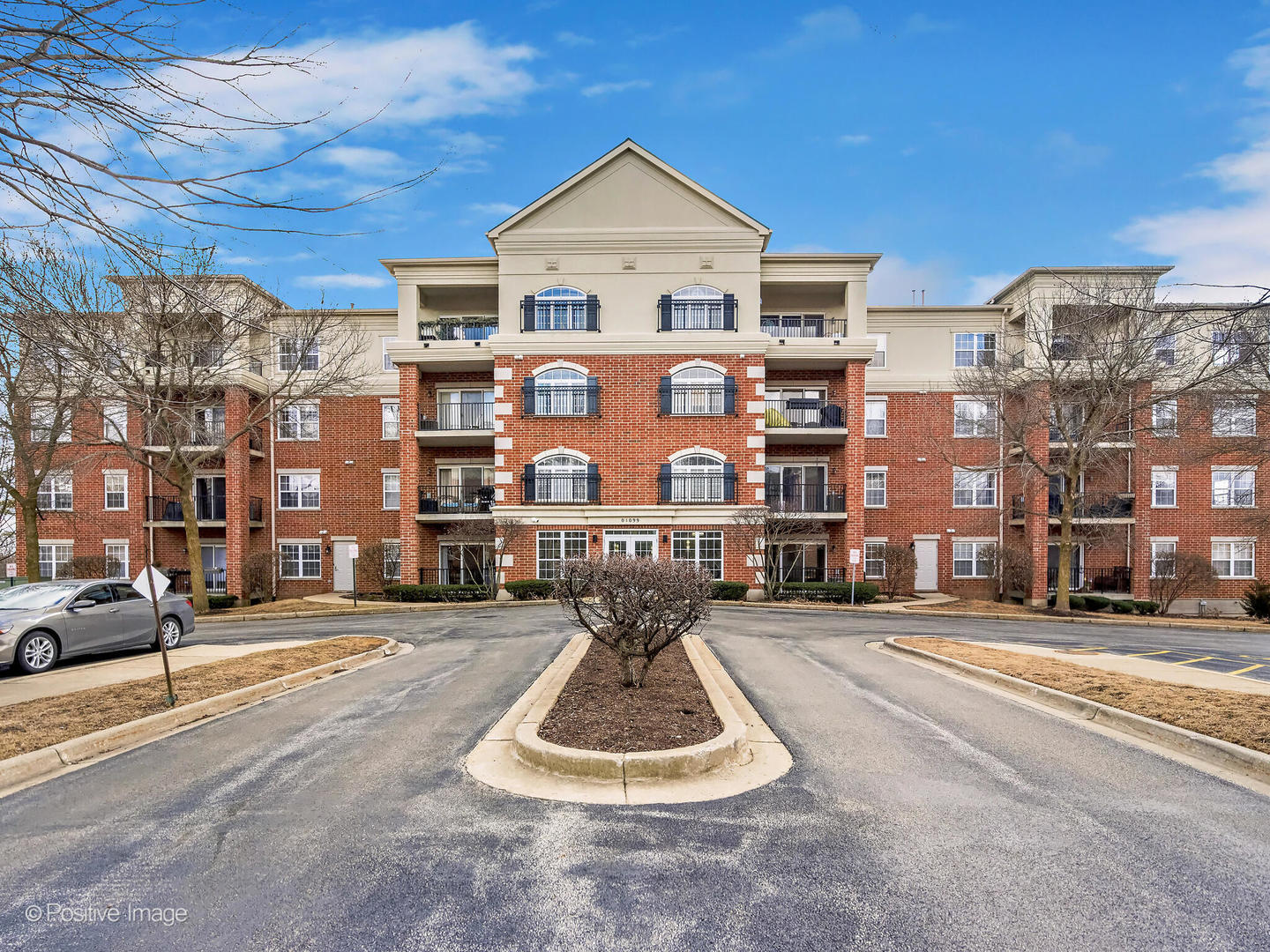 Community High School Real Estate Listings Main Image