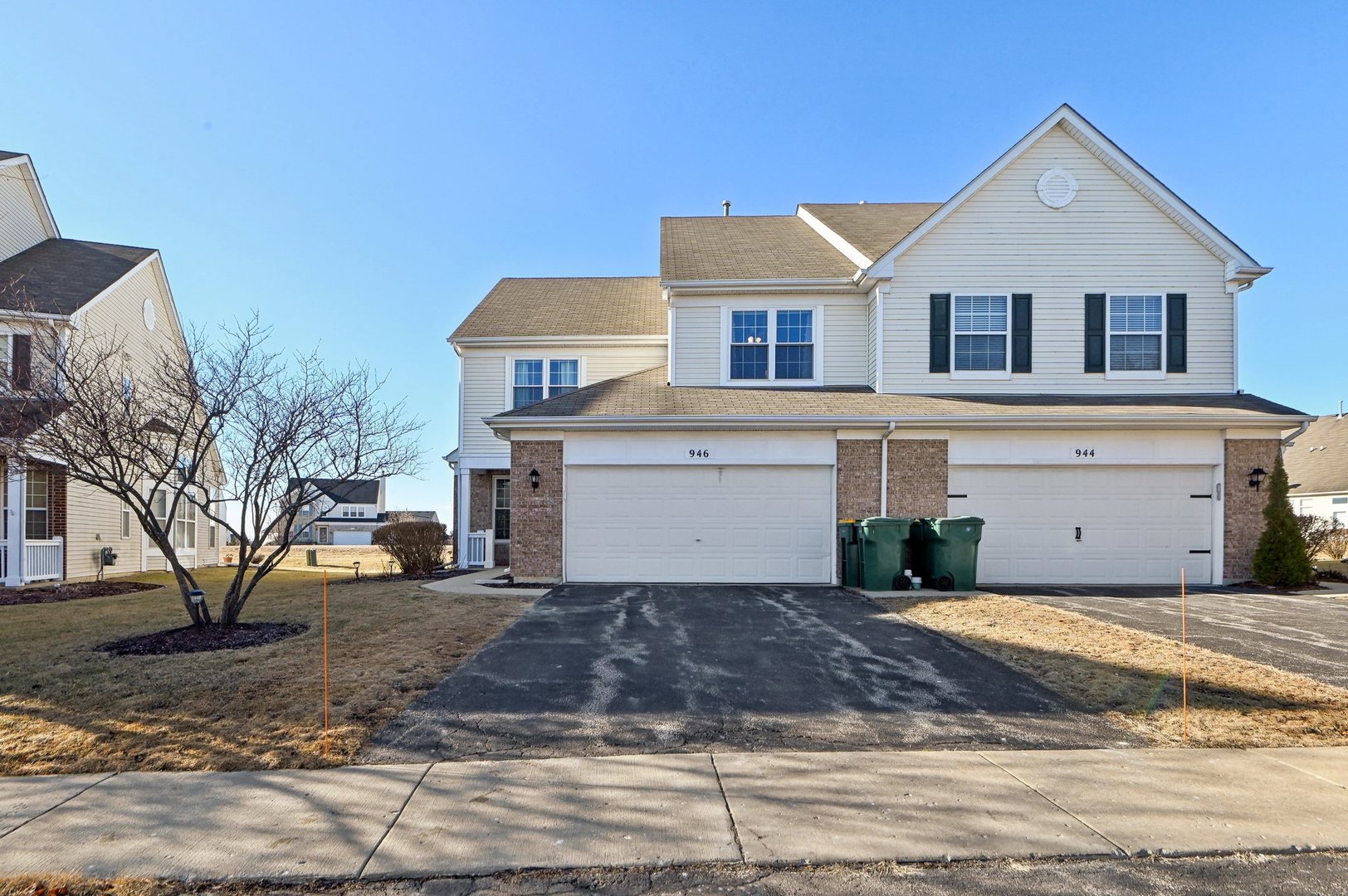 946 Bluebell Circle Property Photo