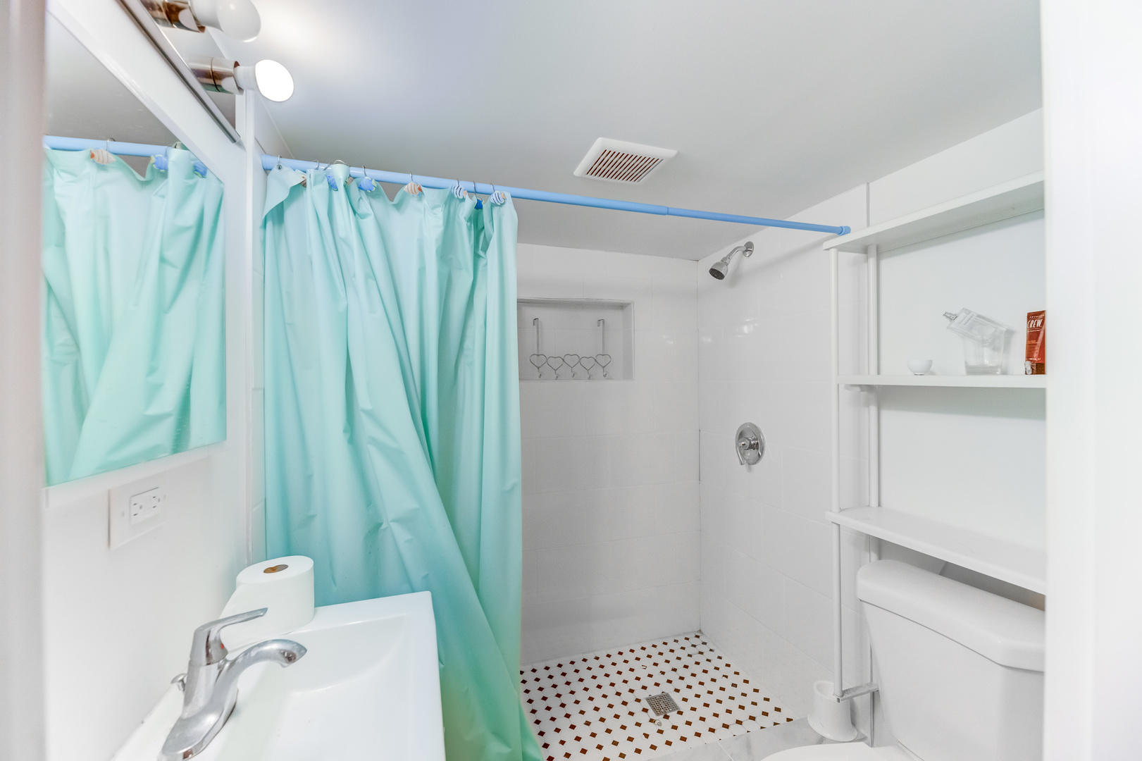 1229 S 50th Avenue Property Photo 27