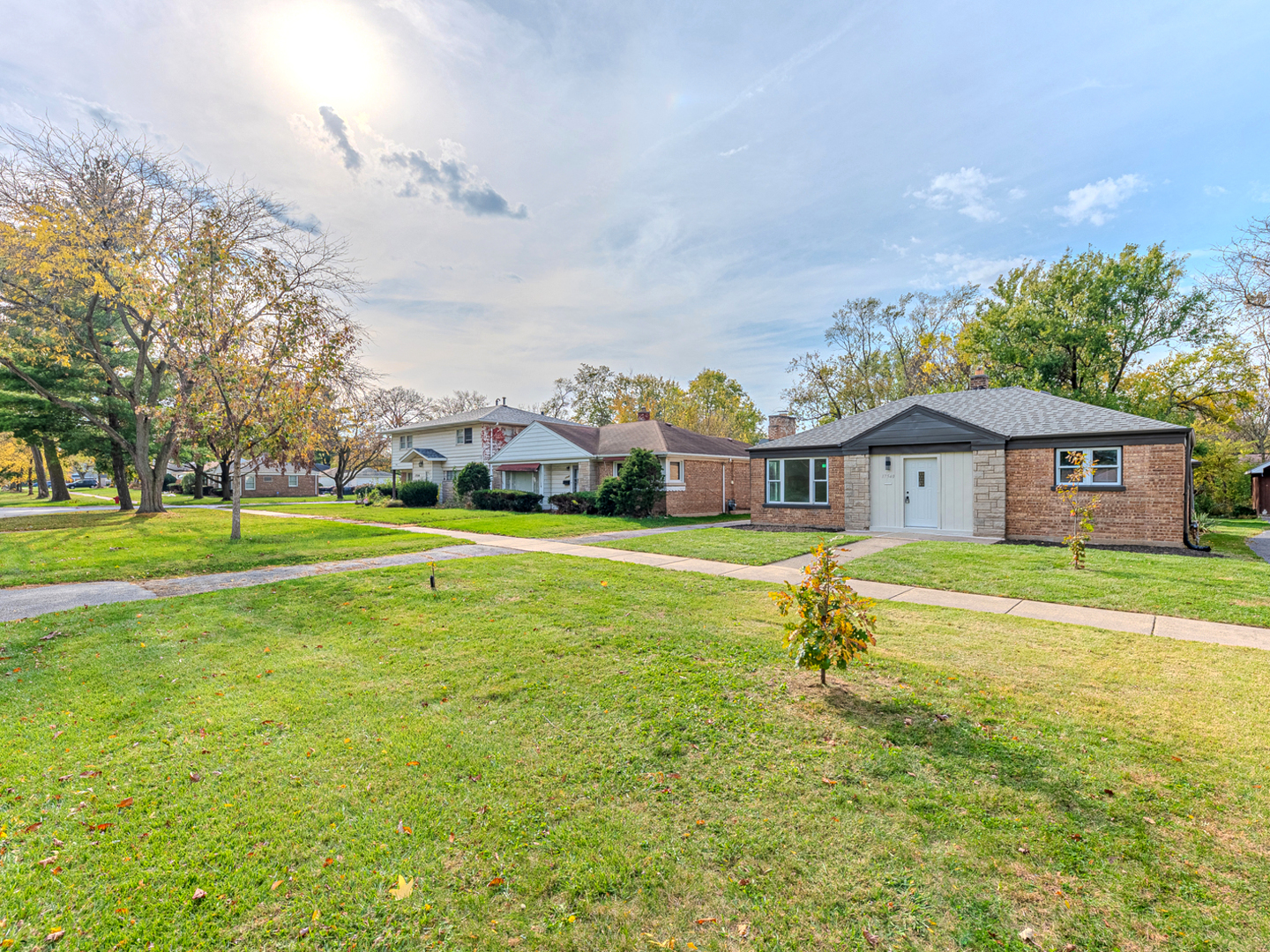 17540 Western Avenue Property Photo