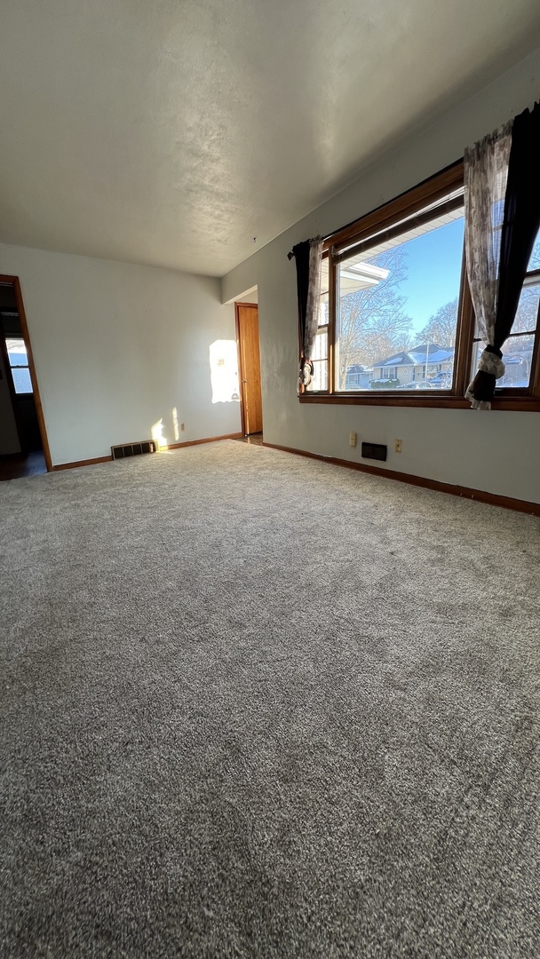 3520 Thelma Street Property Photo 3