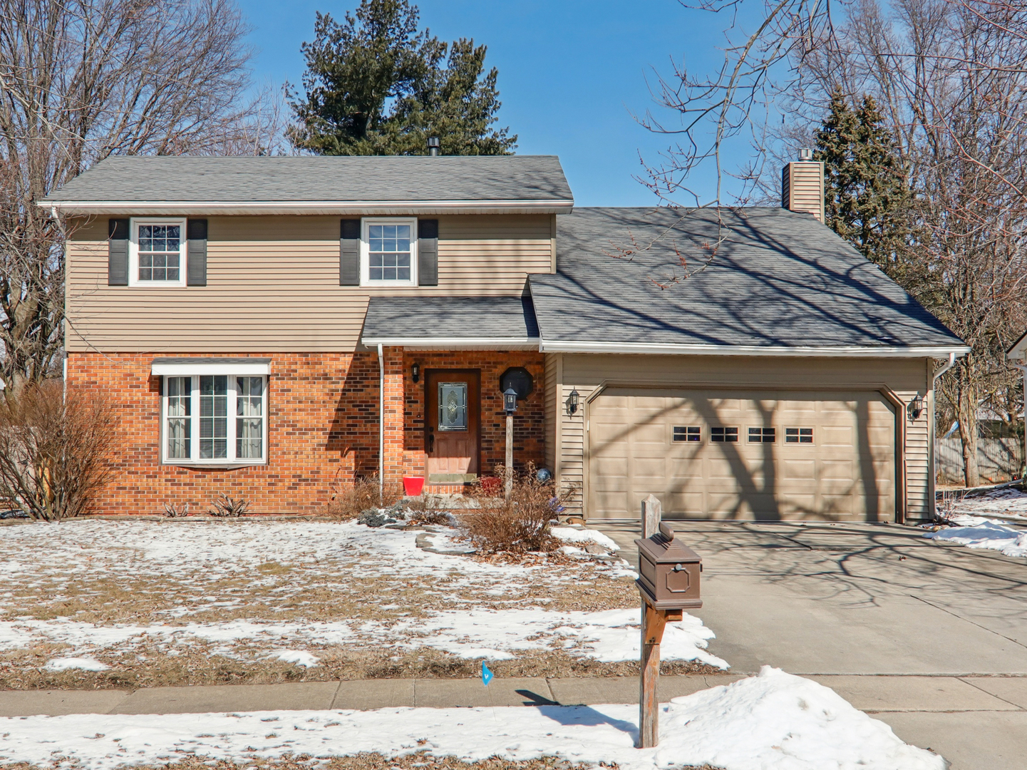 2906 Wellington Way Property Photo