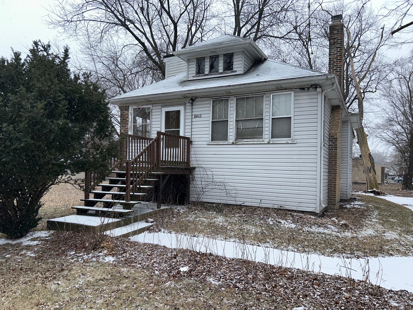 3417 W 161st St Property Photo